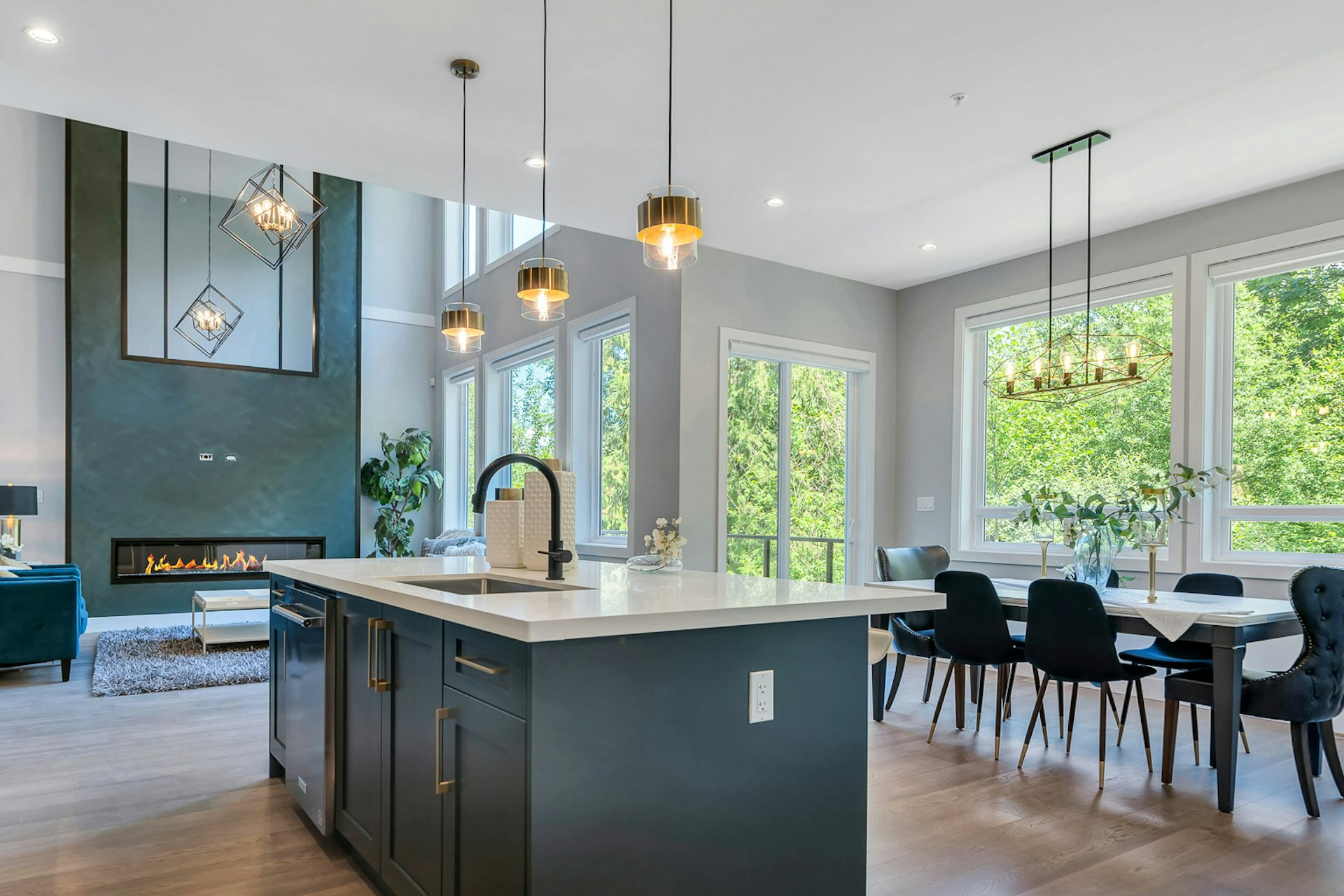 Wake Up with Effortless Beauty Every Day!